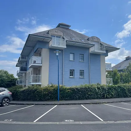 L'air Marin Avec Belle Terrasse Vue Degagee Sejour Lumineux 10 Mn A Pied Et Centre En Bessin, Tous Commerces Et Restaurants, Proche Bayeux Et Omaha *