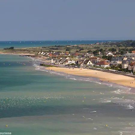 Avec Belle Terrasse 10 Mn à Pied Centre En Bessin Proche Bayeux Et Omaha Port-en-Bessin-Huppain